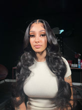 Load image into Gallery viewer, HD 13x4 Frontal Wig
